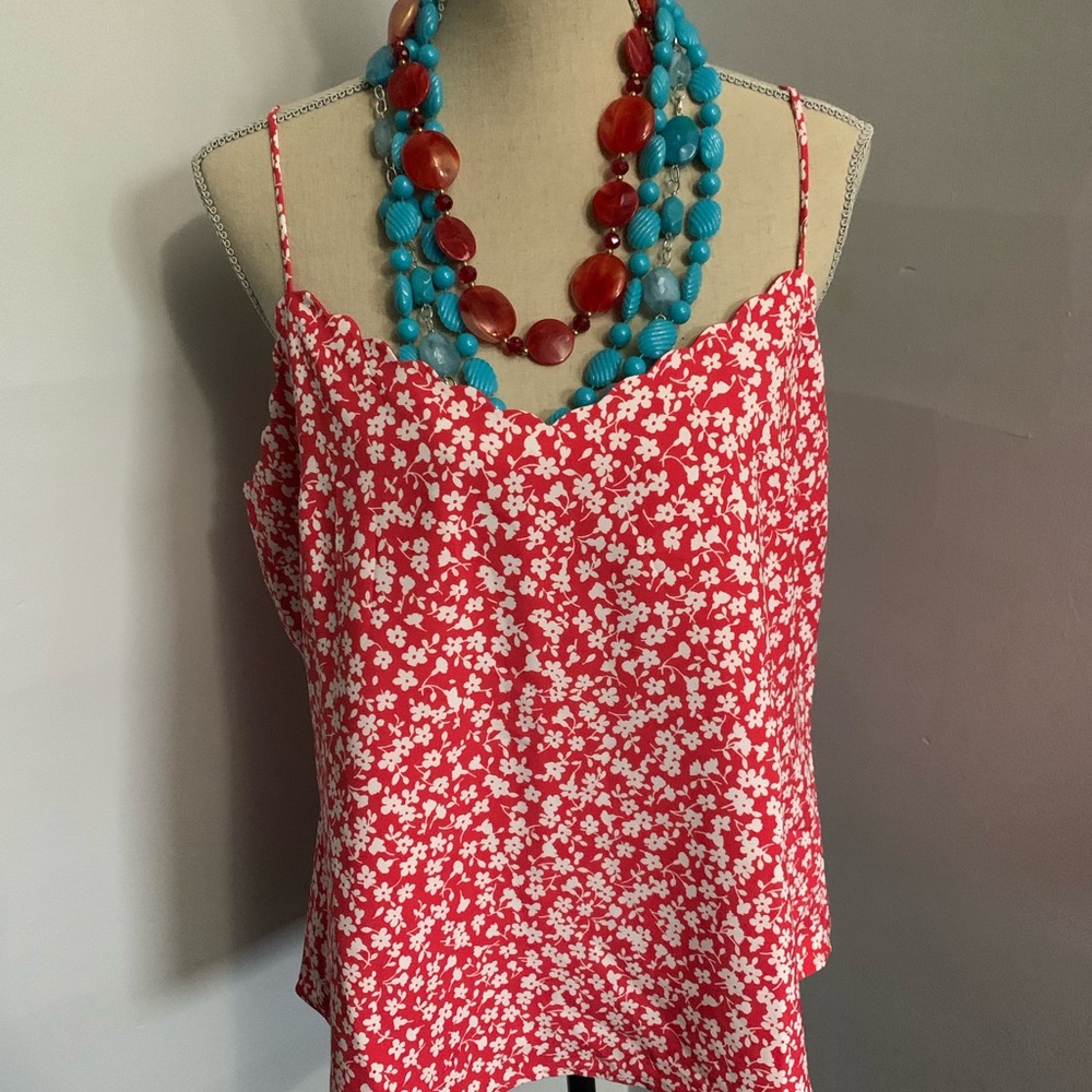 🌸 New J Crew Flower Top🌸
